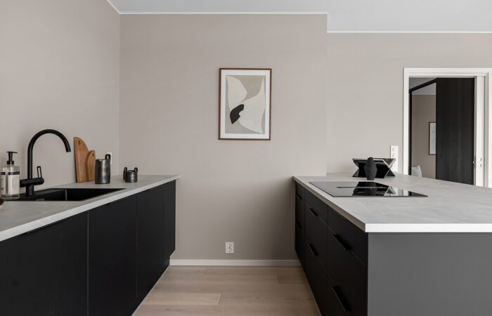 Transformez_votre_espace_extérieur_avec_une_cuisine_en_béton_fait_maison